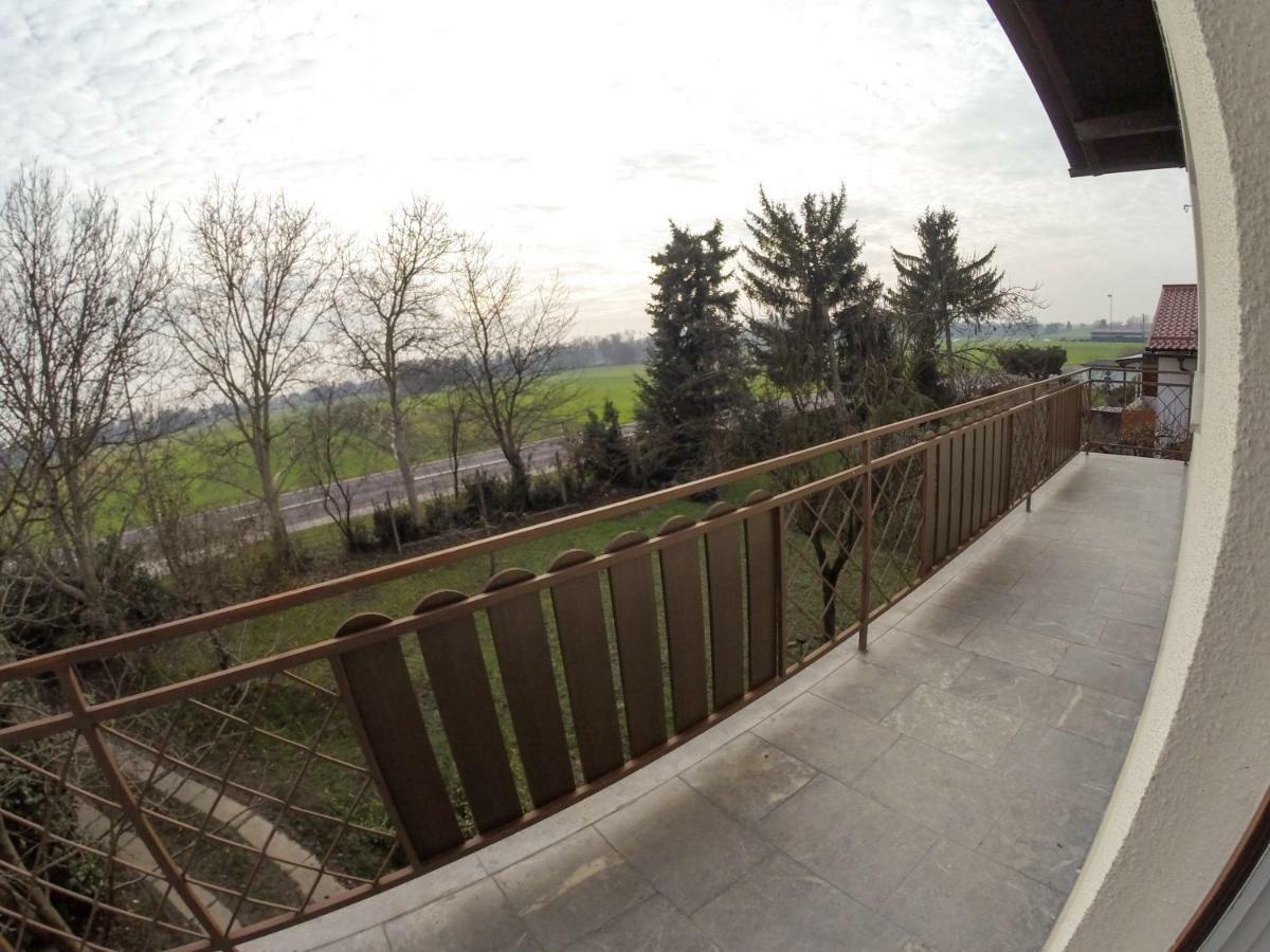 Apartments Andrej - Poetovio & Птуй Екстериор снимка