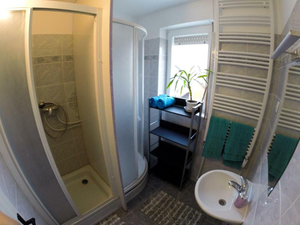 Apartments Andrej - Poetovio & Птуй Екстериор снимка
